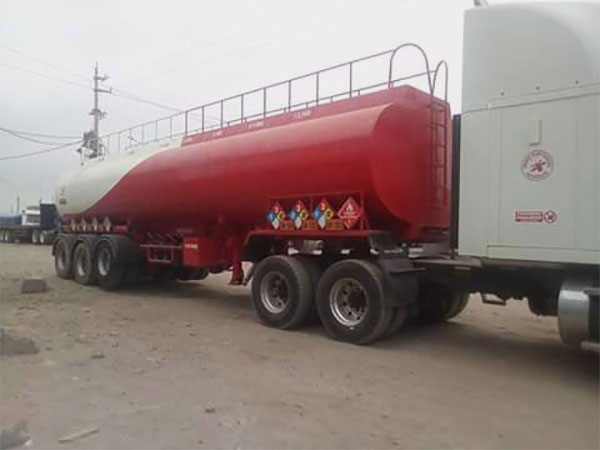 Fabricación de cisternas 9000 de galones