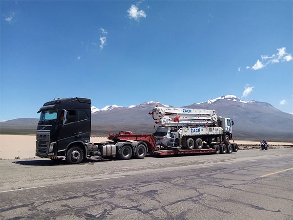 Servicio logístico de transporte pesado